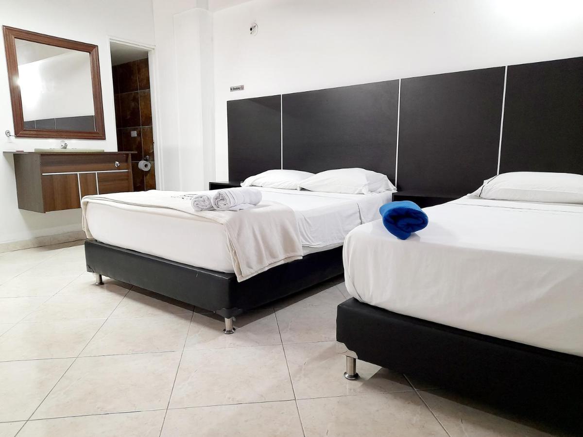 Hotel Saint John Medellín Extérieur photo