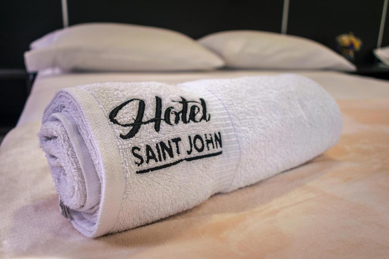 Hotel Saint John Medellín Extérieur photo