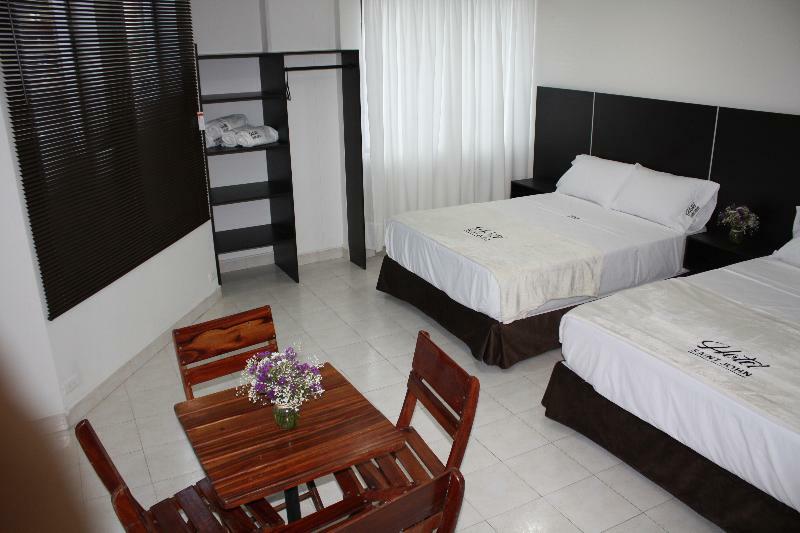 Hotel Saint John Medellín Extérieur photo
